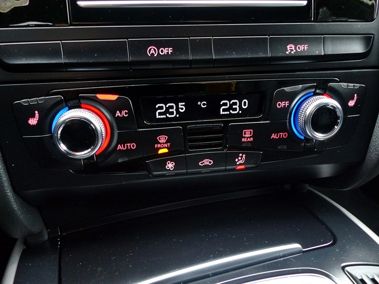 Audi A4 - Zdjęcie 32