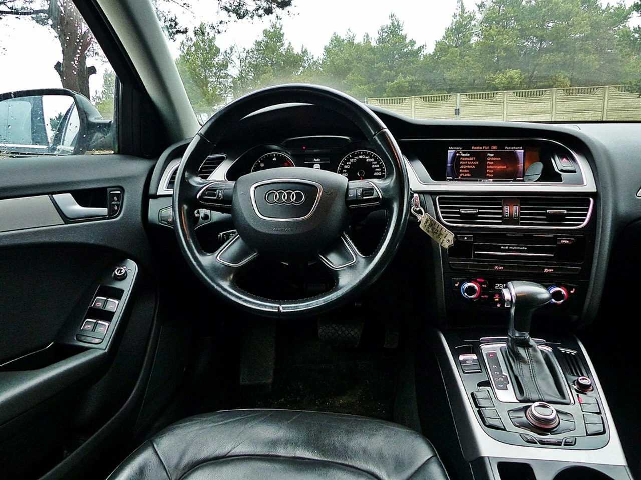 Audi A4 - Zdjęcie 34