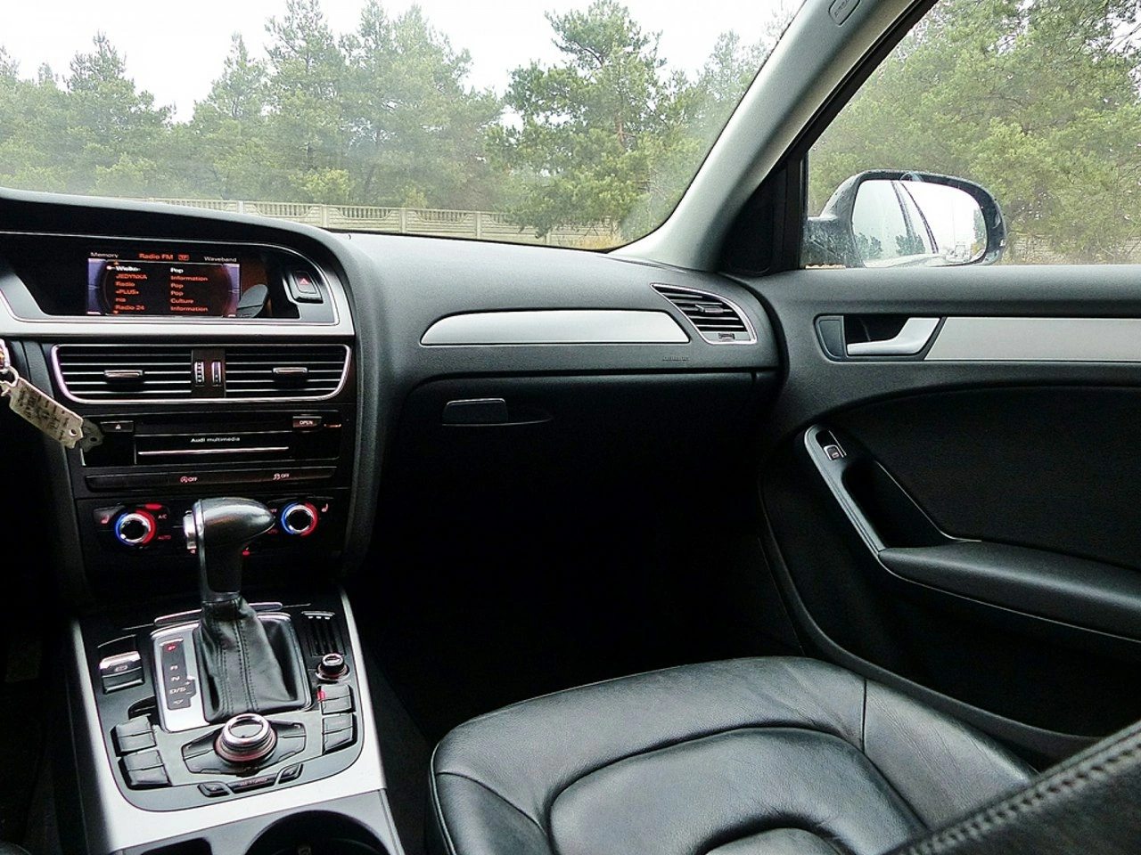 Audi A4 - Zdjęcie 36