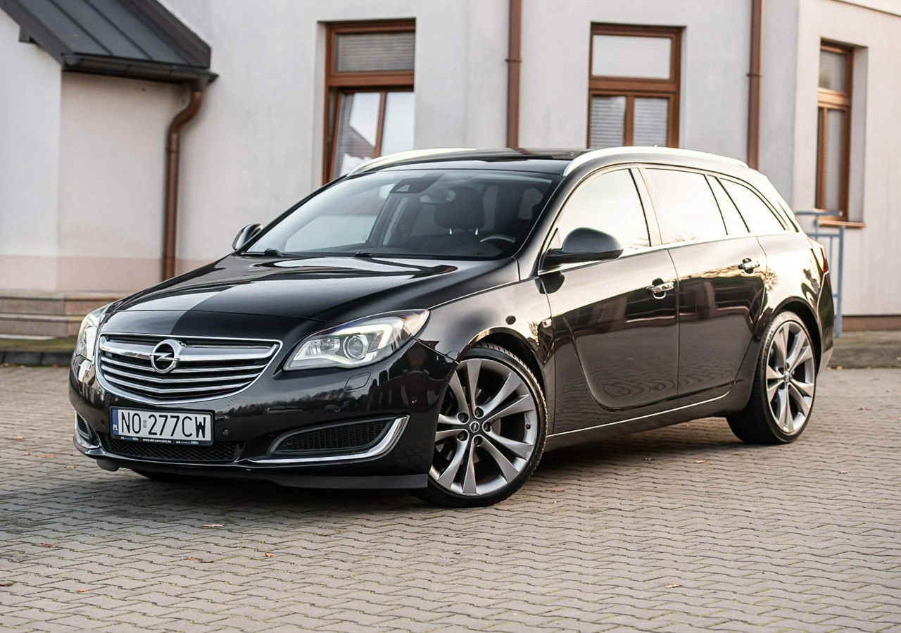 Opel Insignia - Zdjęcie 10