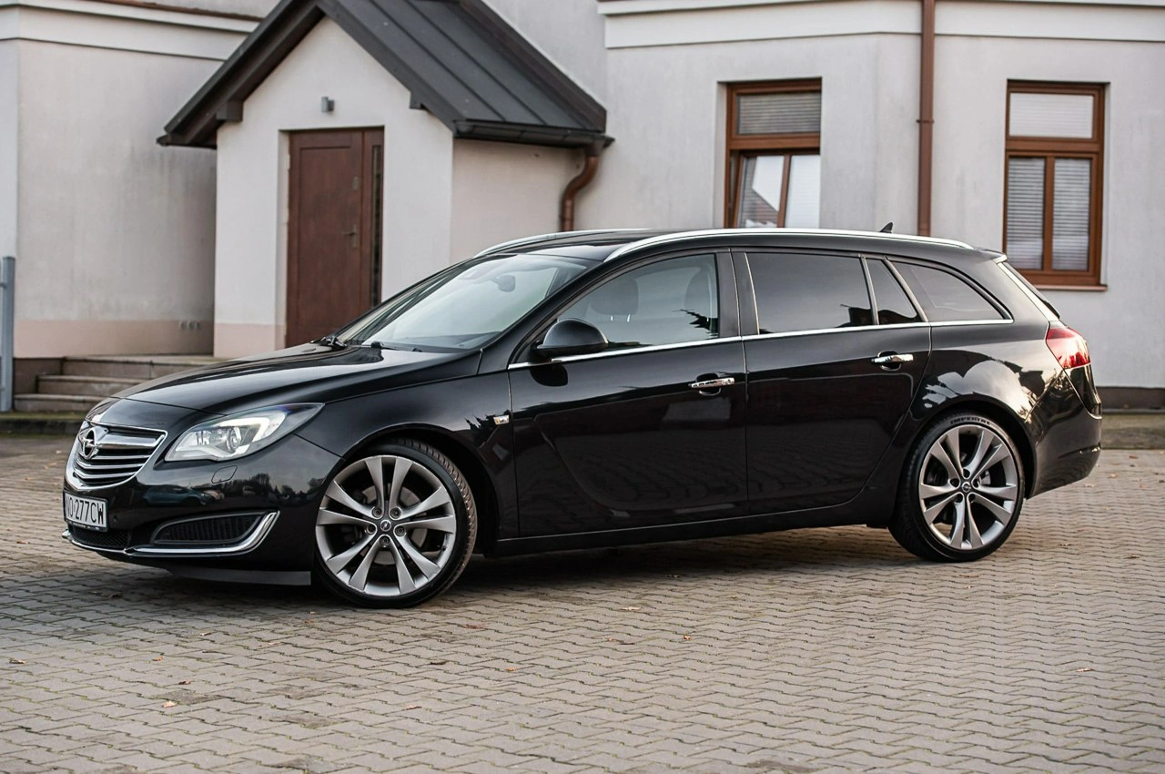 Opel Insignia - Zdjęcie 11