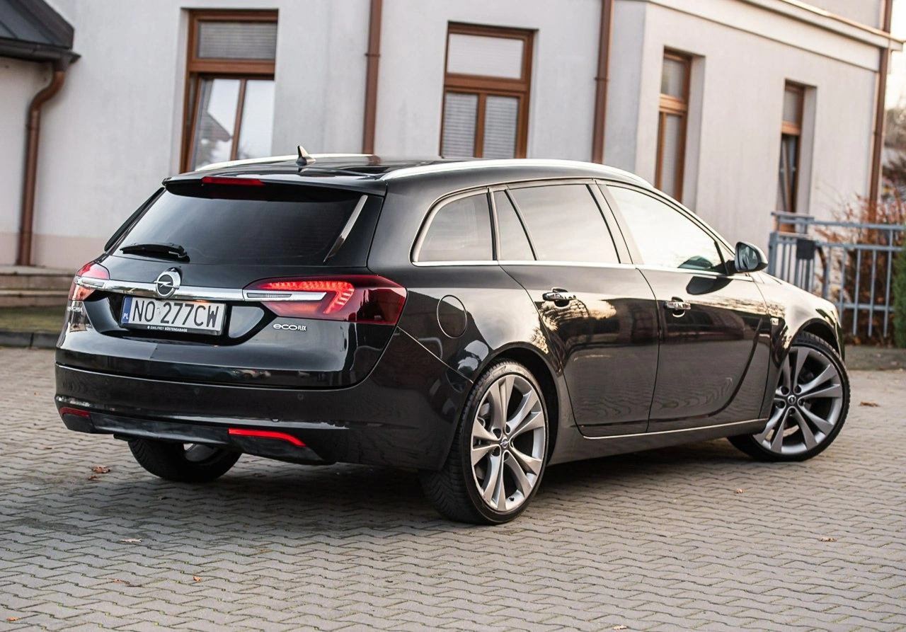 Opel Insignia - Zdjęcie 15