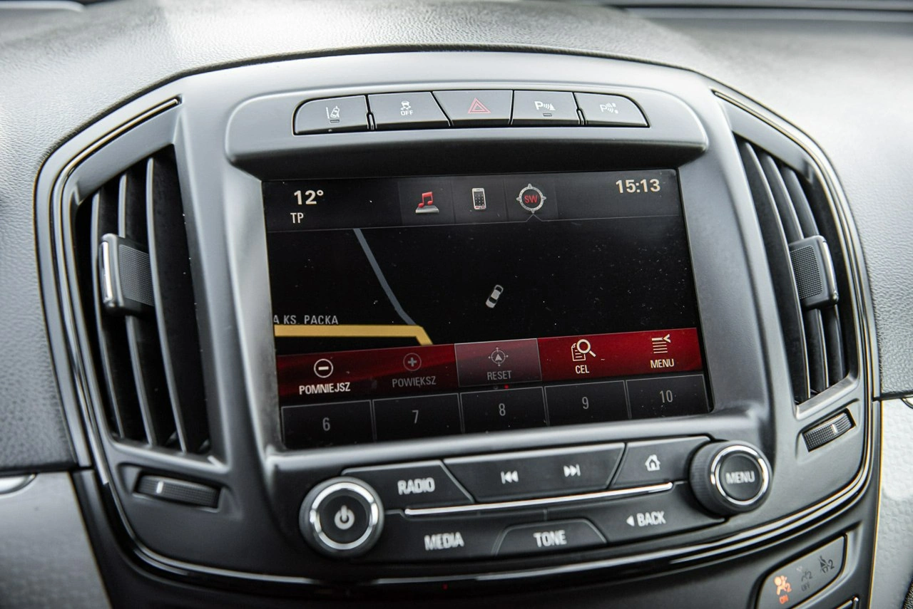 Opel Insignia - Zdjęcie 19