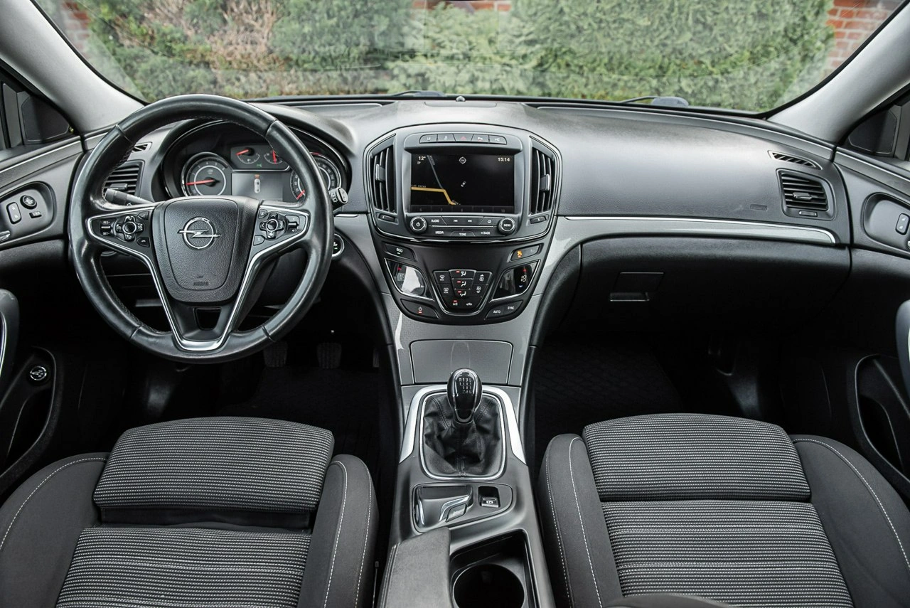 Opel Insignia - Zdjęcie 4