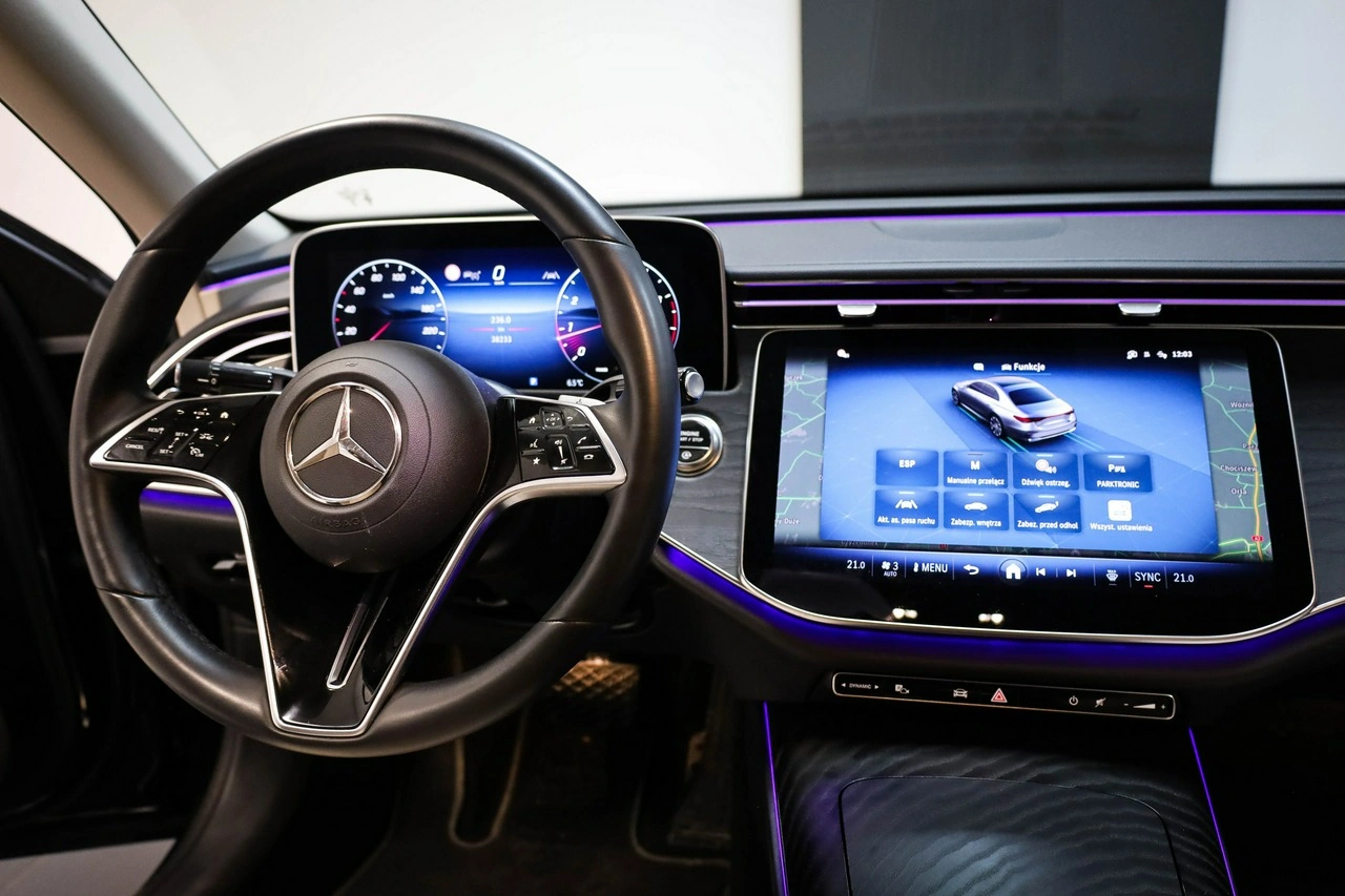 Mercedes E 200 - Zdjęcie 27