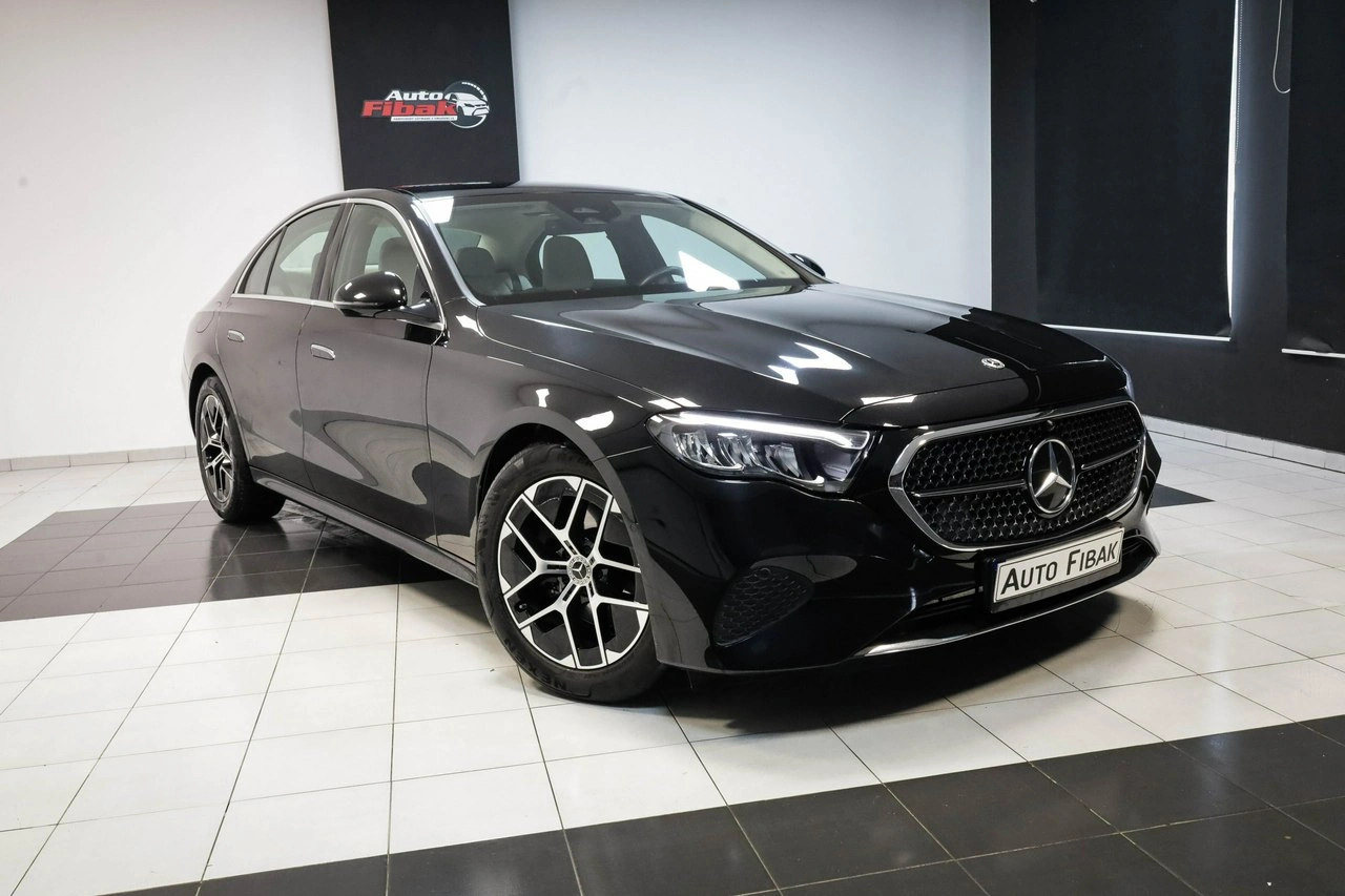 Mercedes E 200 - Zdjęcie 5