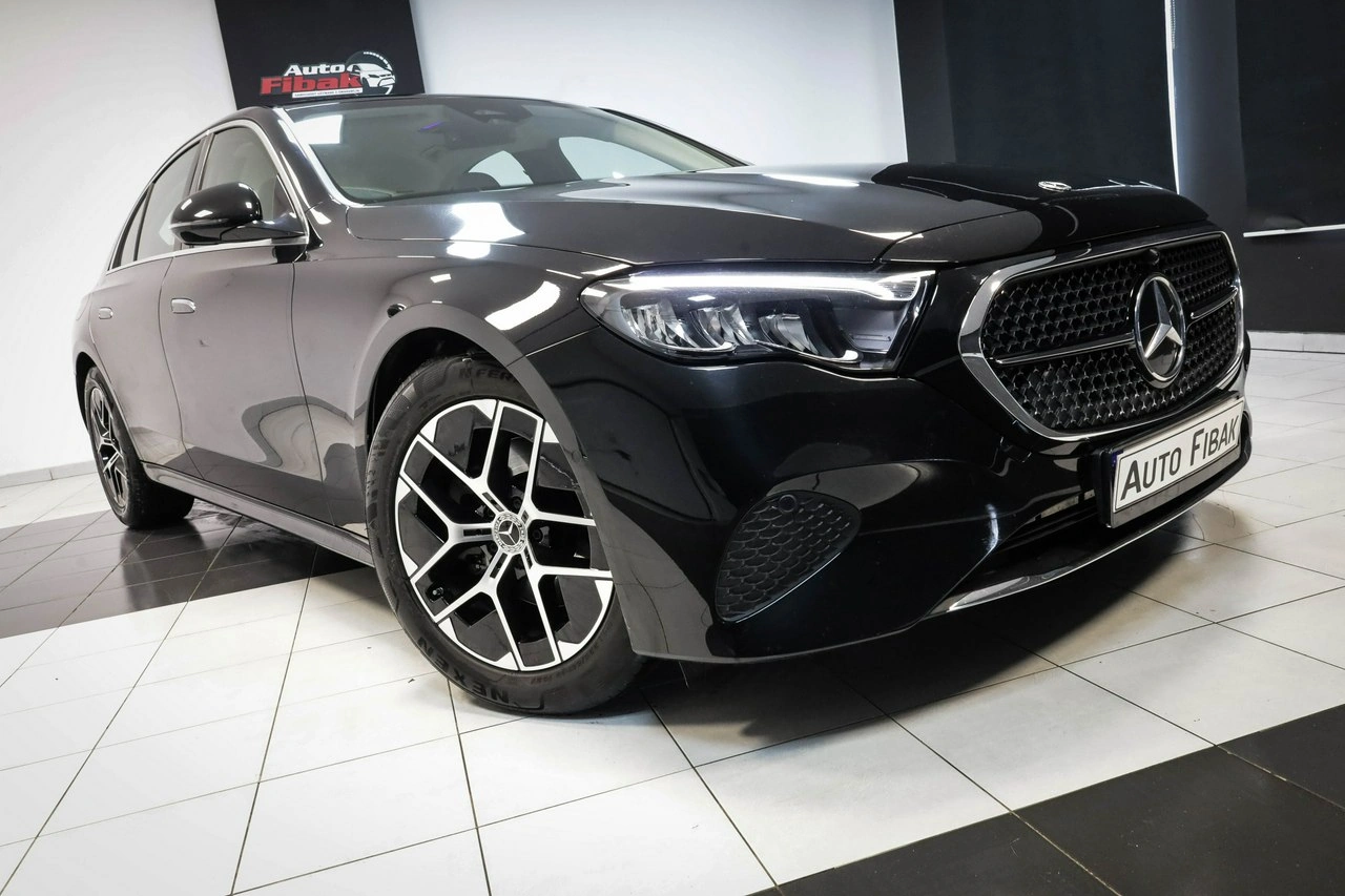 Mercedes E 200 - Zdjęcie 7