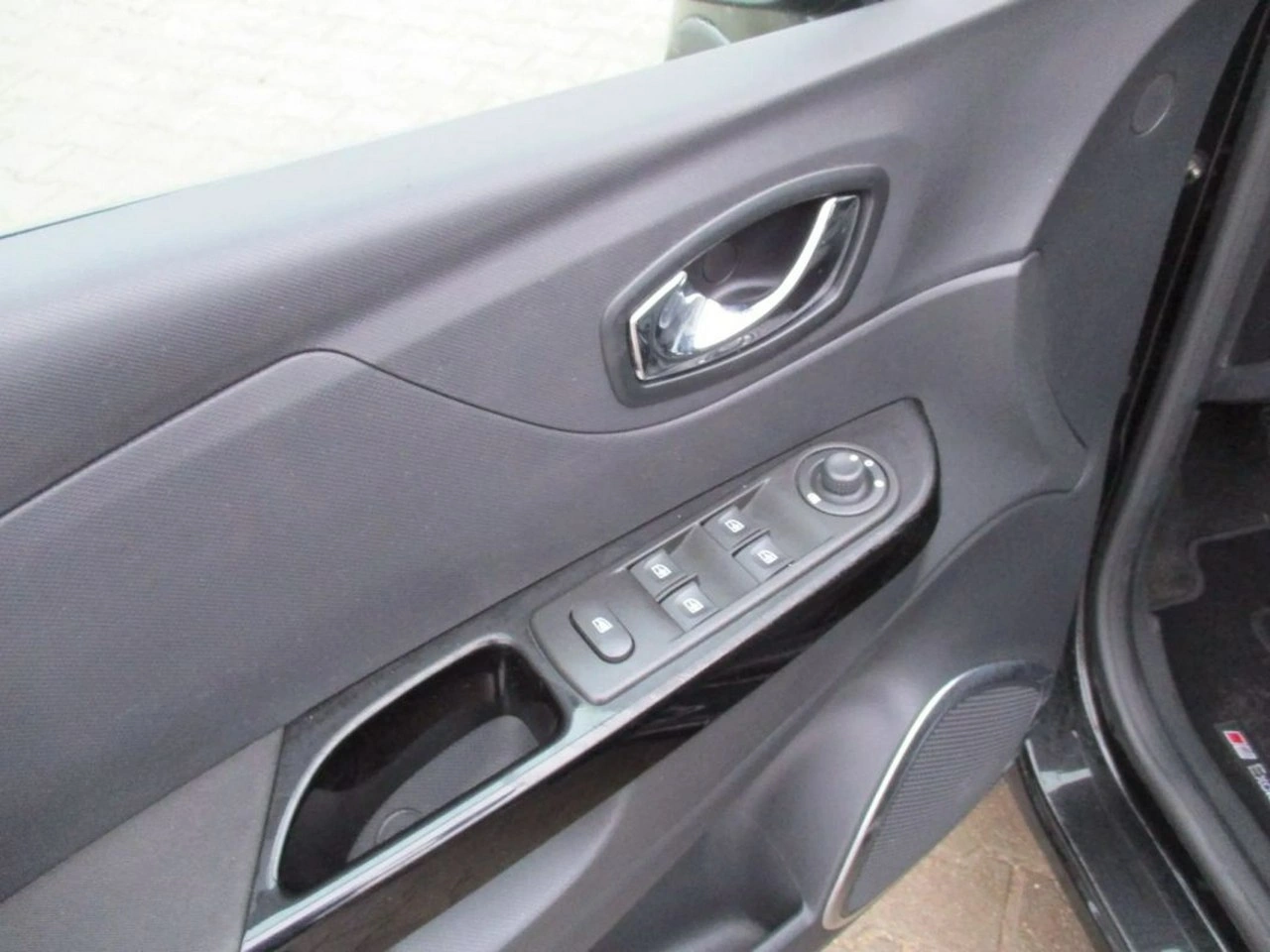 Renault Captur - Zdjęcie 8