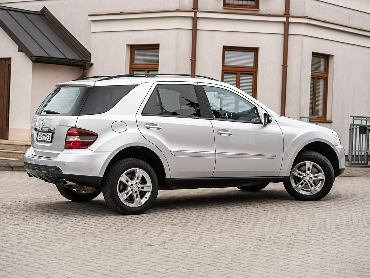 Mercedes ML 420 - Zdjęcie 16