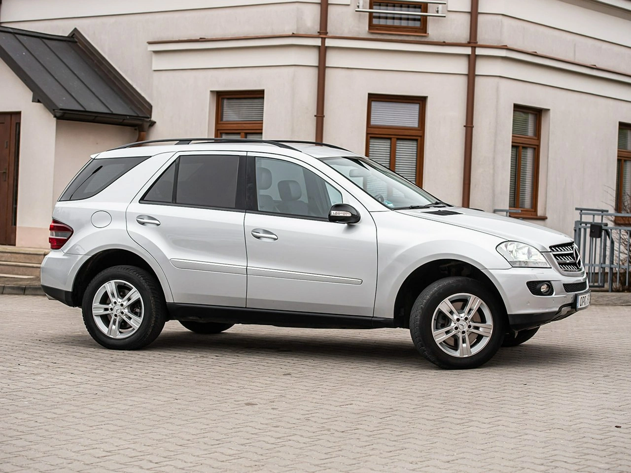 Mercedes ML 420 - Zdjęcie 17