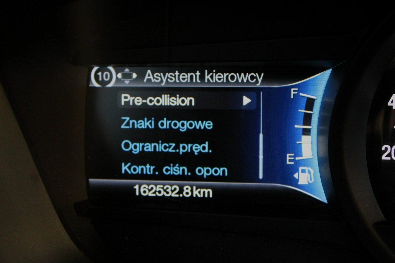 Ford Mondeo - Zdjęcie 30