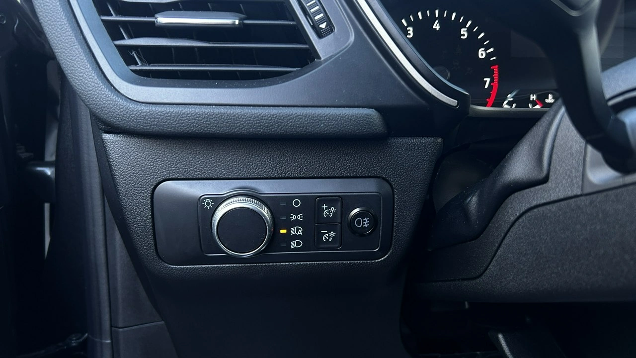 Ford Kuga - Zdjęcie 11