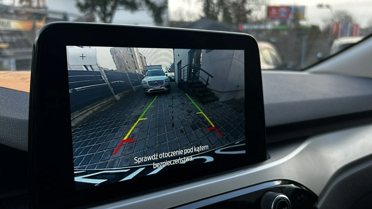 Ford Kuga - Zdjęcie 19