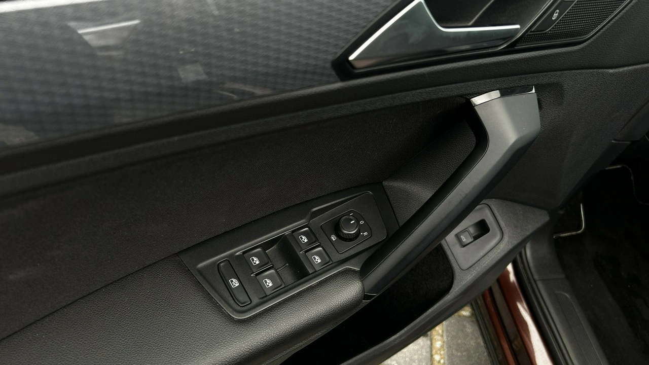 Volkswagen Tiguan - Zdjęcie 21