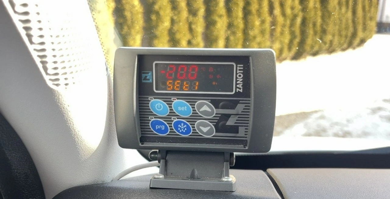 Iveco Daily - Zdjęcie 21