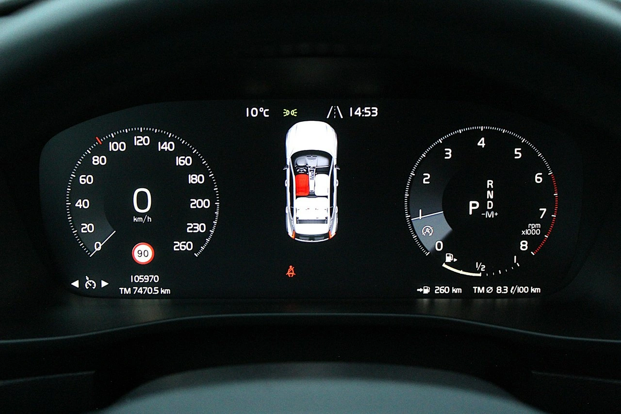 Volvo XC 40 - Zdjęcie 13