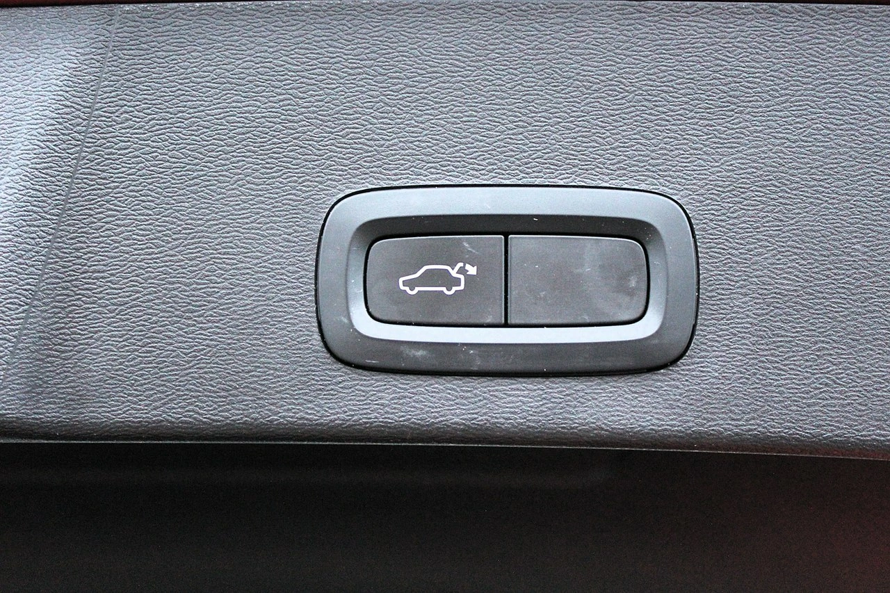 Volvo XC 40 - Zdjęcie 20