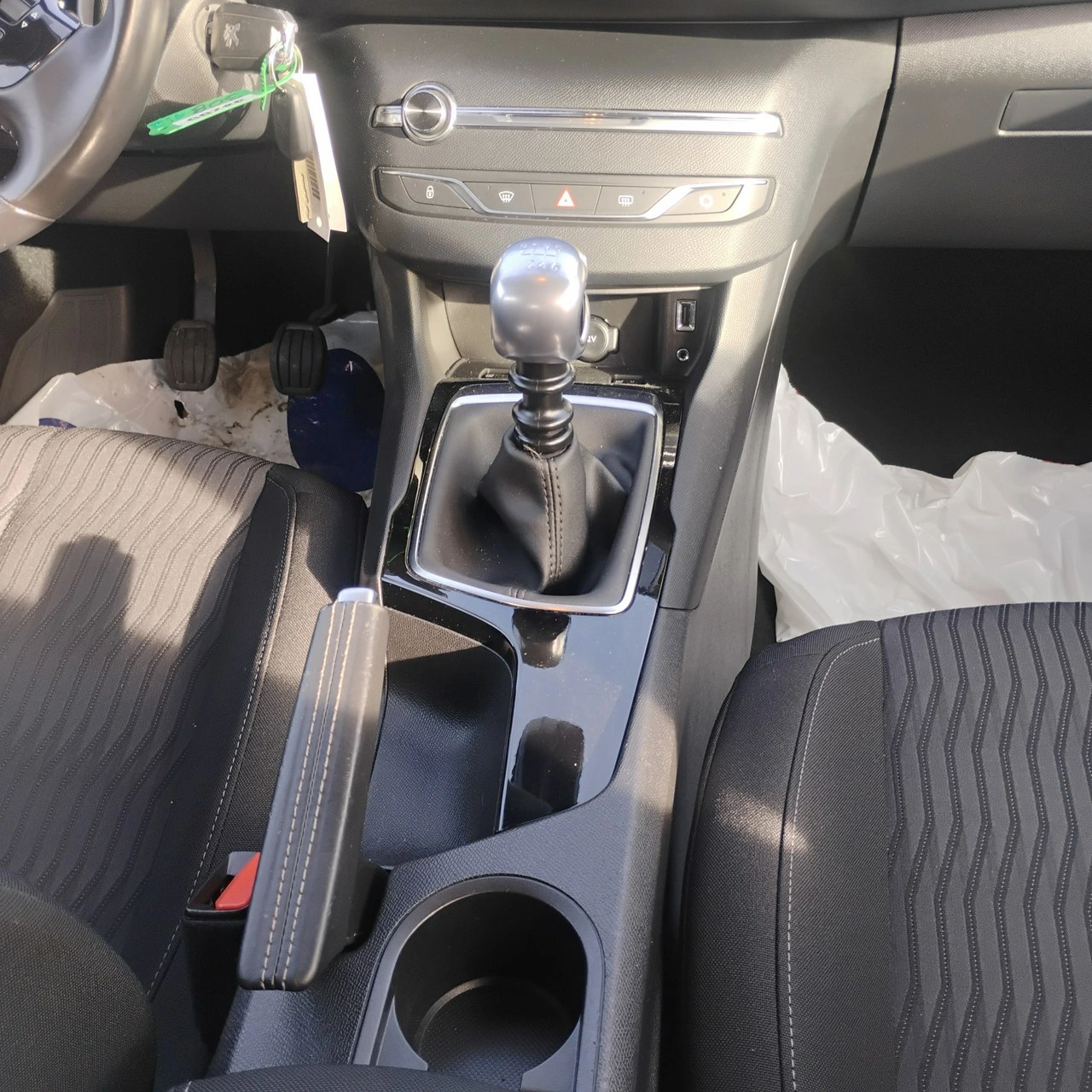 Peugeot 308 - Zdjęcie 24