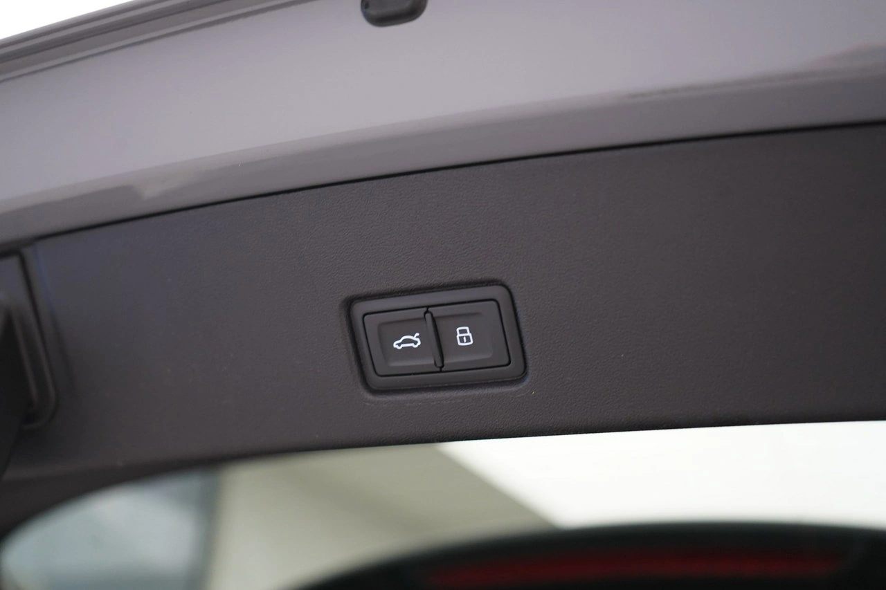 Audi Q4 - Zdjęcie 11