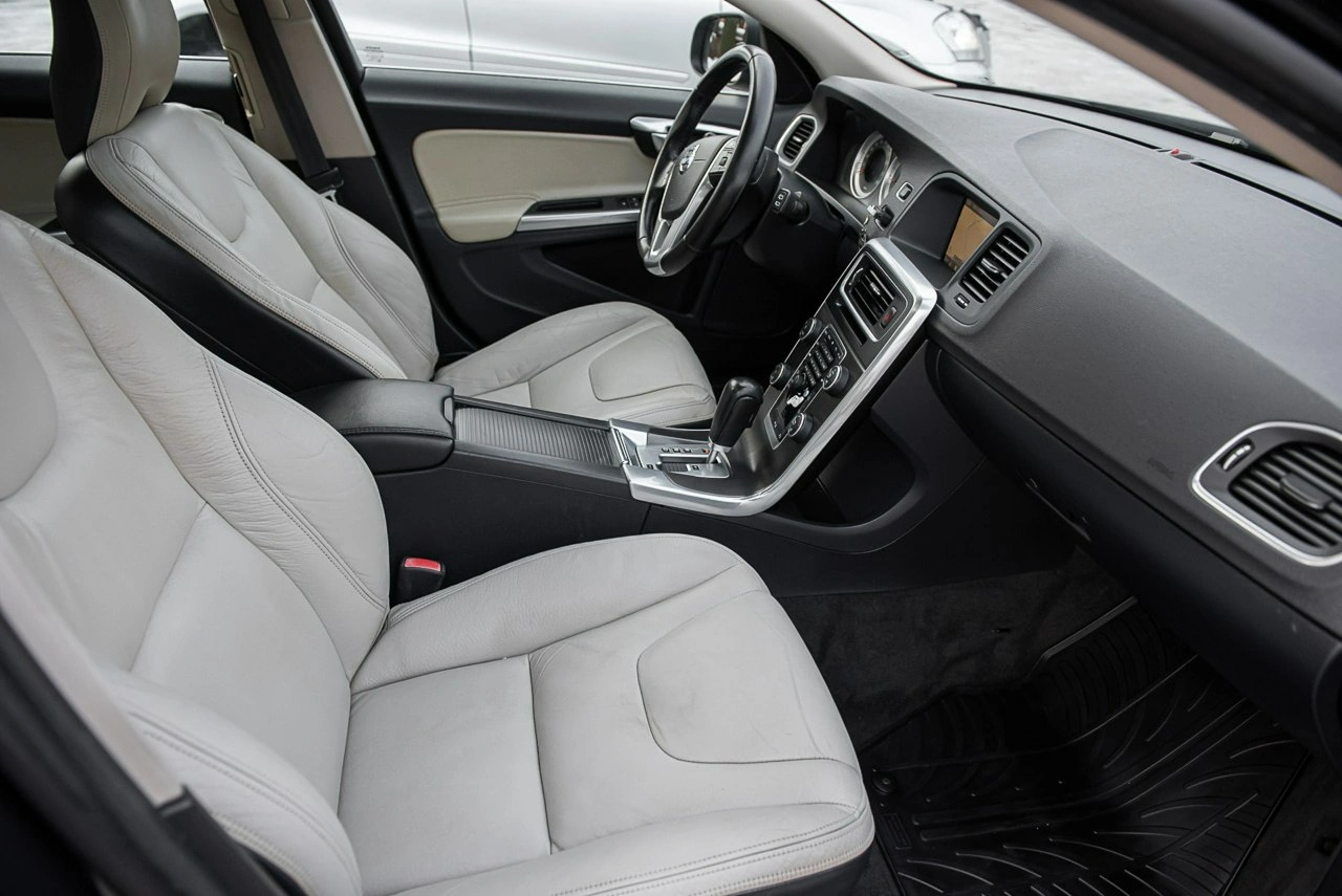 Volvo V60 - Zdjęcie 9
