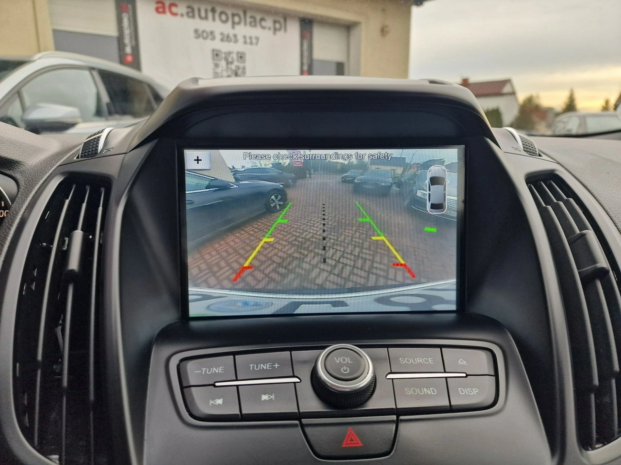 Ford Kuga - Zdjęcie 23