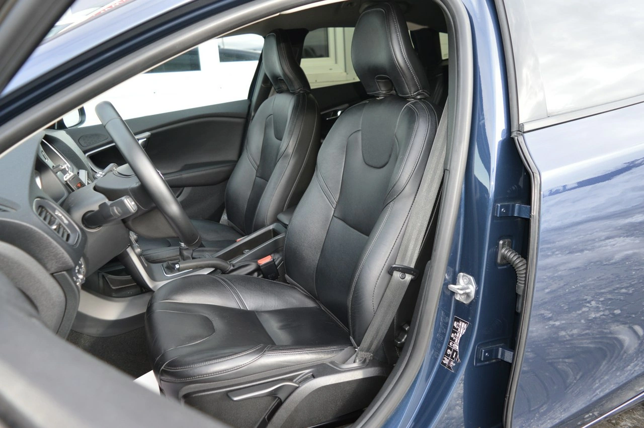 Volvo V40 - Zdjęcie 15