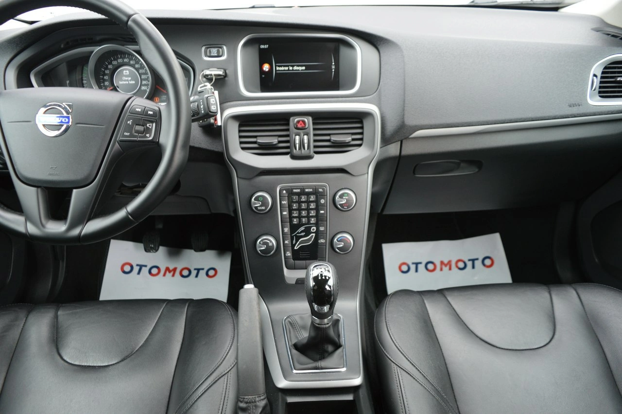 Volvo V40 - Zdjęcie 21