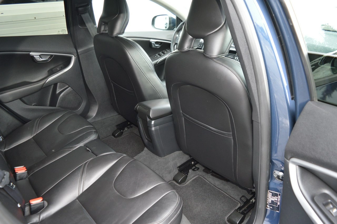 Volvo V40 - Zdjęcie 27