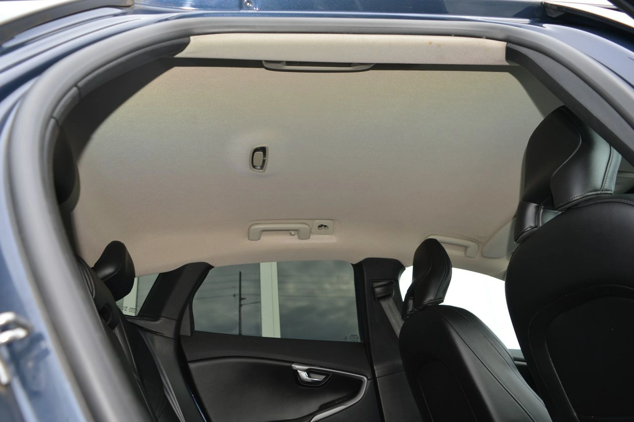 Volvo V40 - Zdjęcie 27