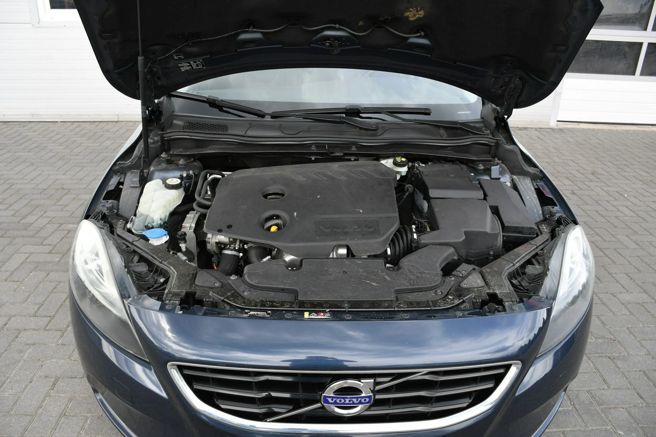 Volvo V40 - Zdjęcie 38