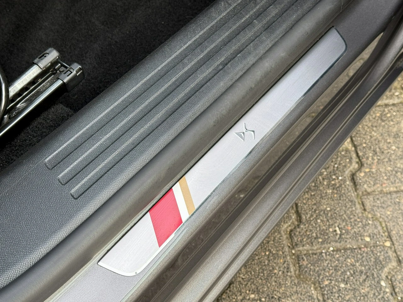 DS Automobiles DS 3 Crossback - Zdjęcie 30