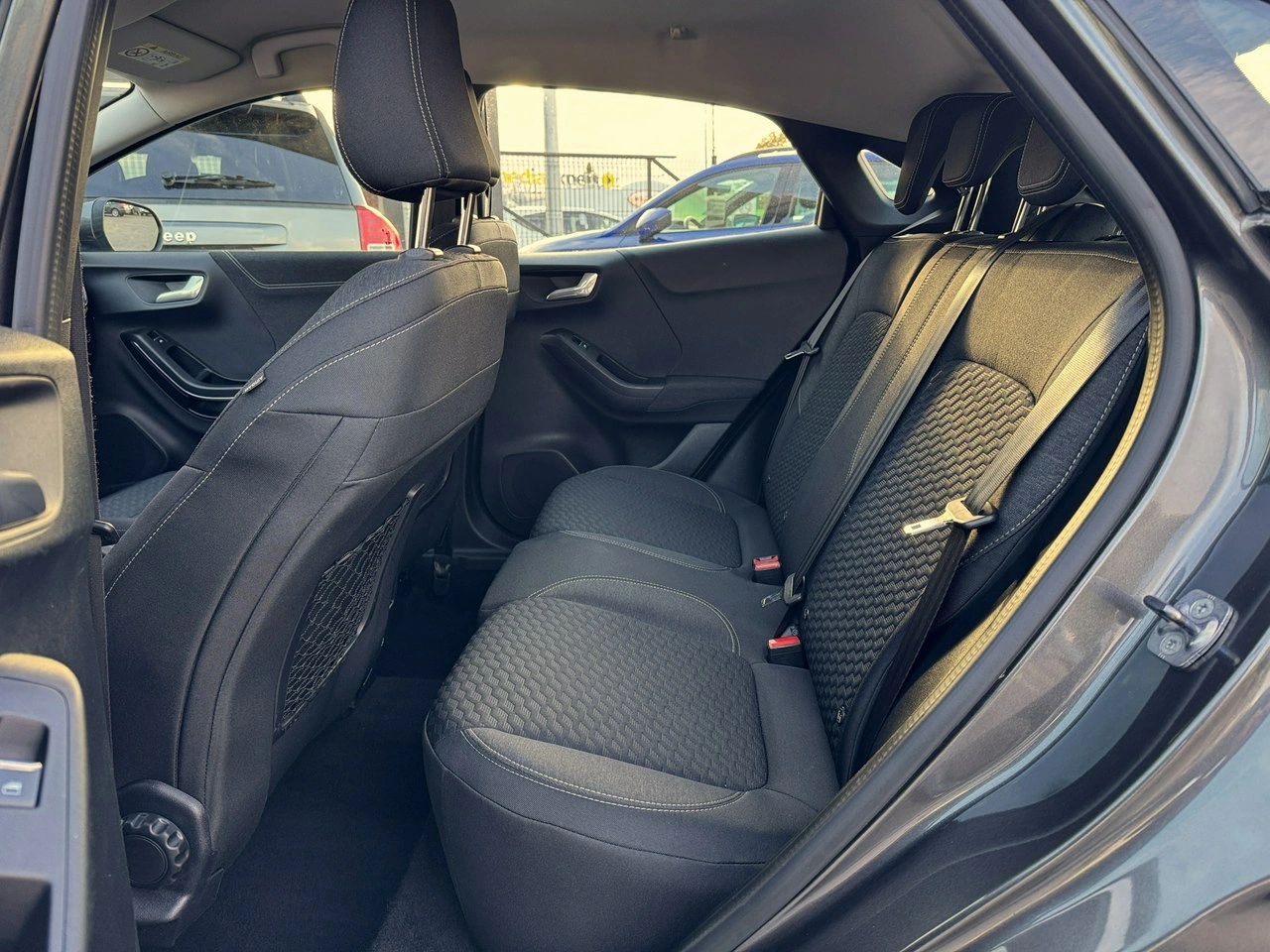 Ford Puma - Zdjęcie 15