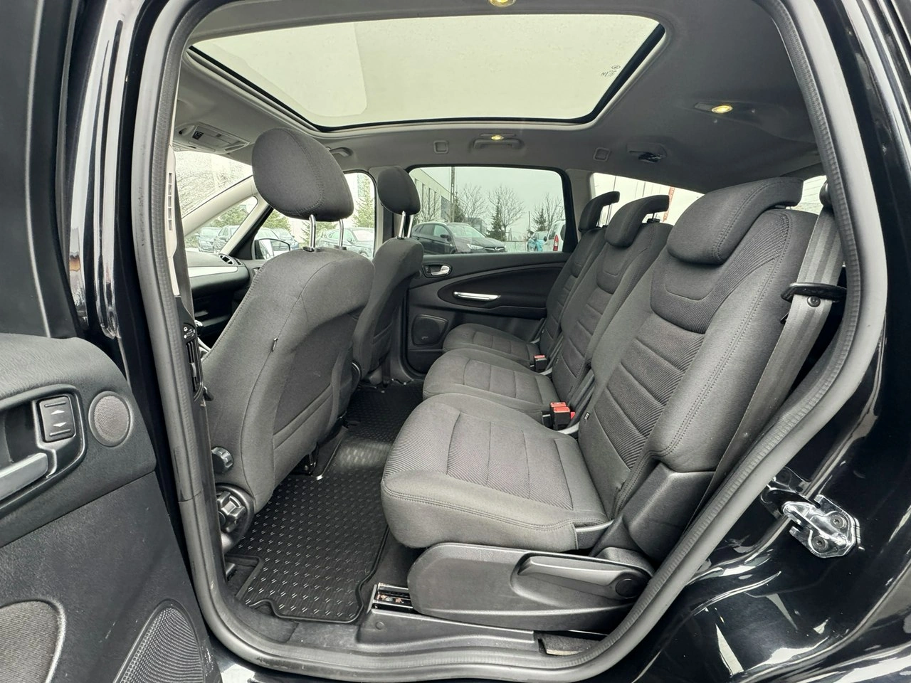 Ford S-Max - Zdjęcie 18