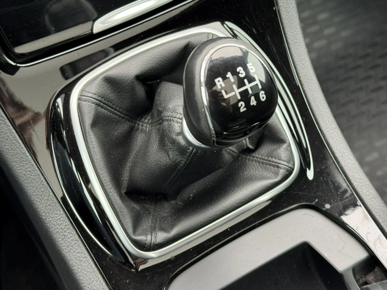 Ford S-Max - Zdjęcie 34