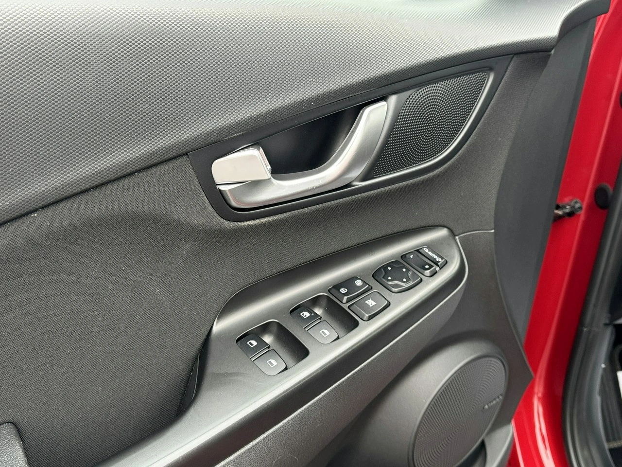 Hyundai Kona - Zdjęcie 15