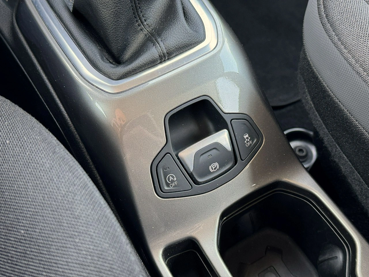 Jeep Renegade - Zdjęcie 19