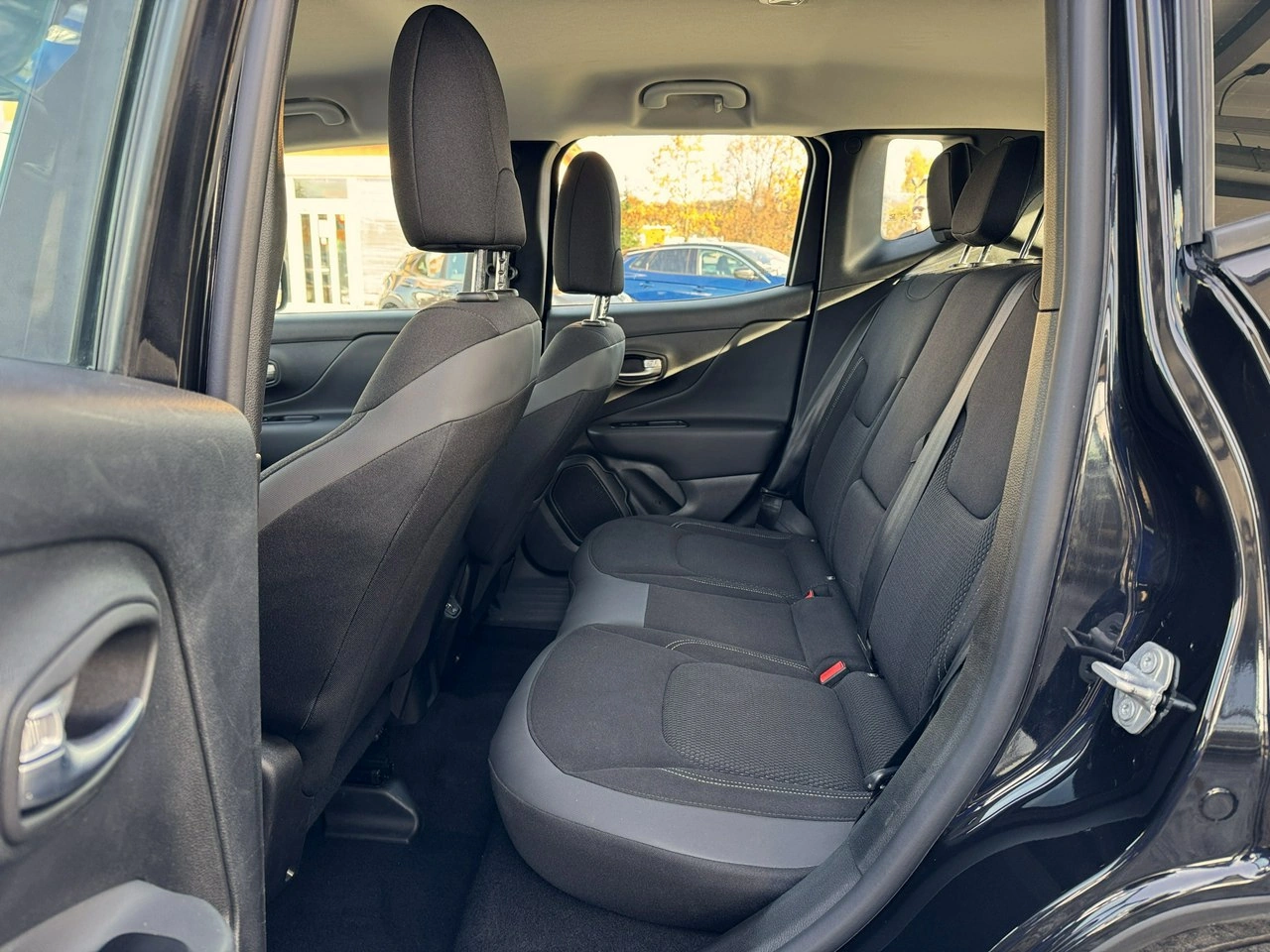 Jeep Renegade - Zdjęcie 22