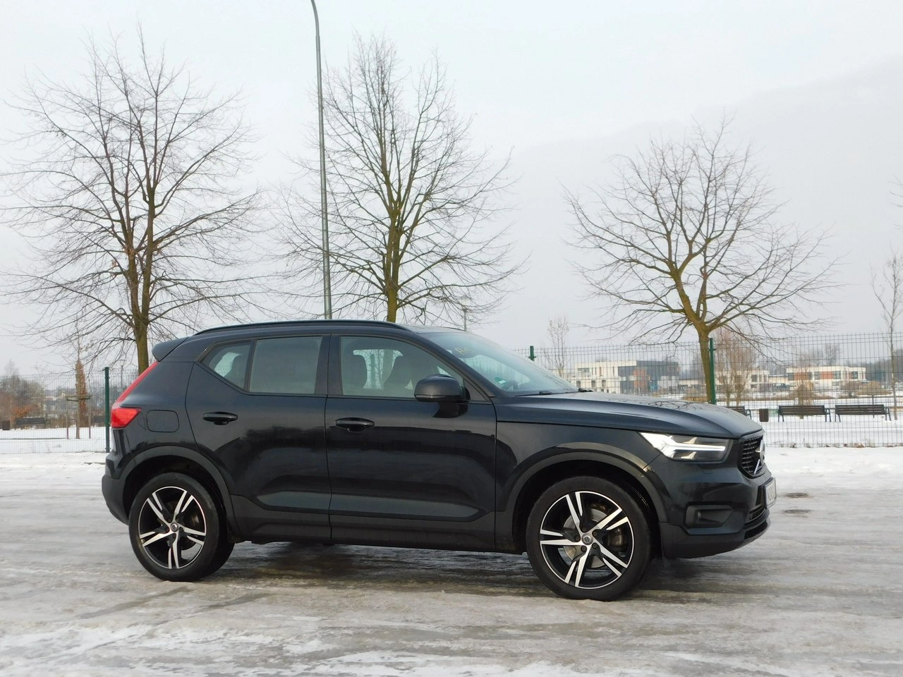 Volvo XC 40 - Zdjęcie 18