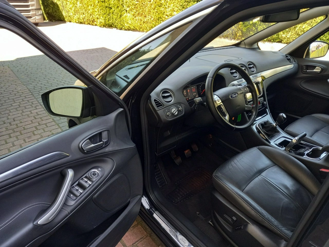 Ford S-Max - Zdjęcie 21