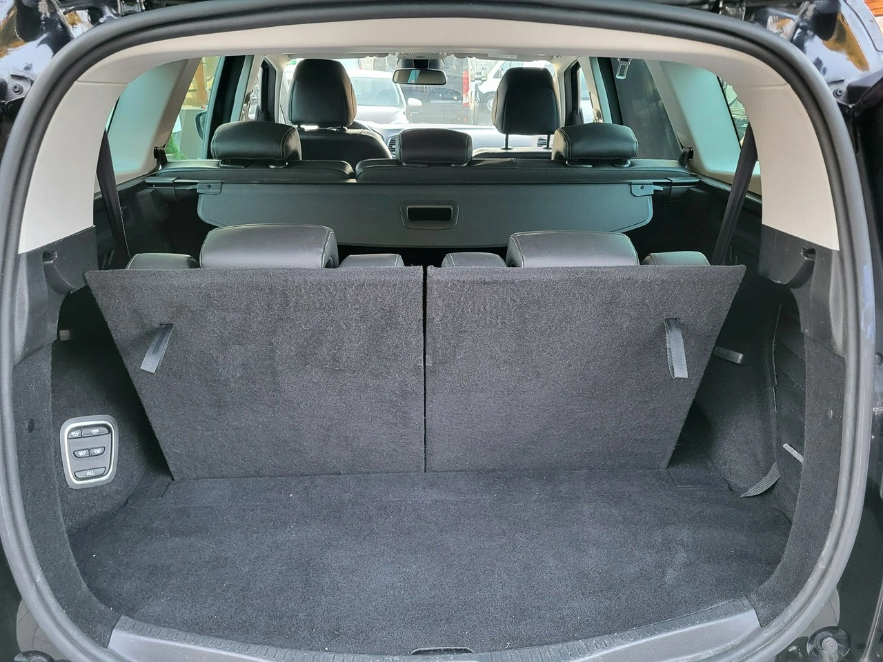 Renault Grand Scenic - Zdjęcie 15