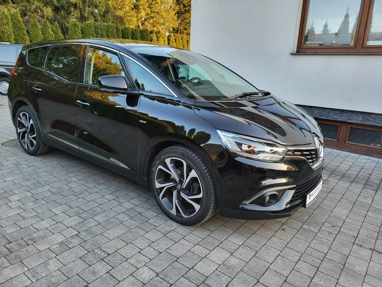 Renault Grand Scenic - Zdjęcie 3