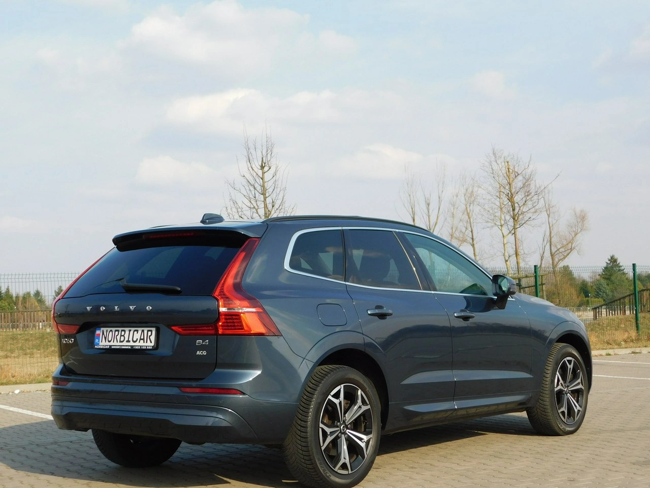 Volvo XC 60 - Zdjęcie 3