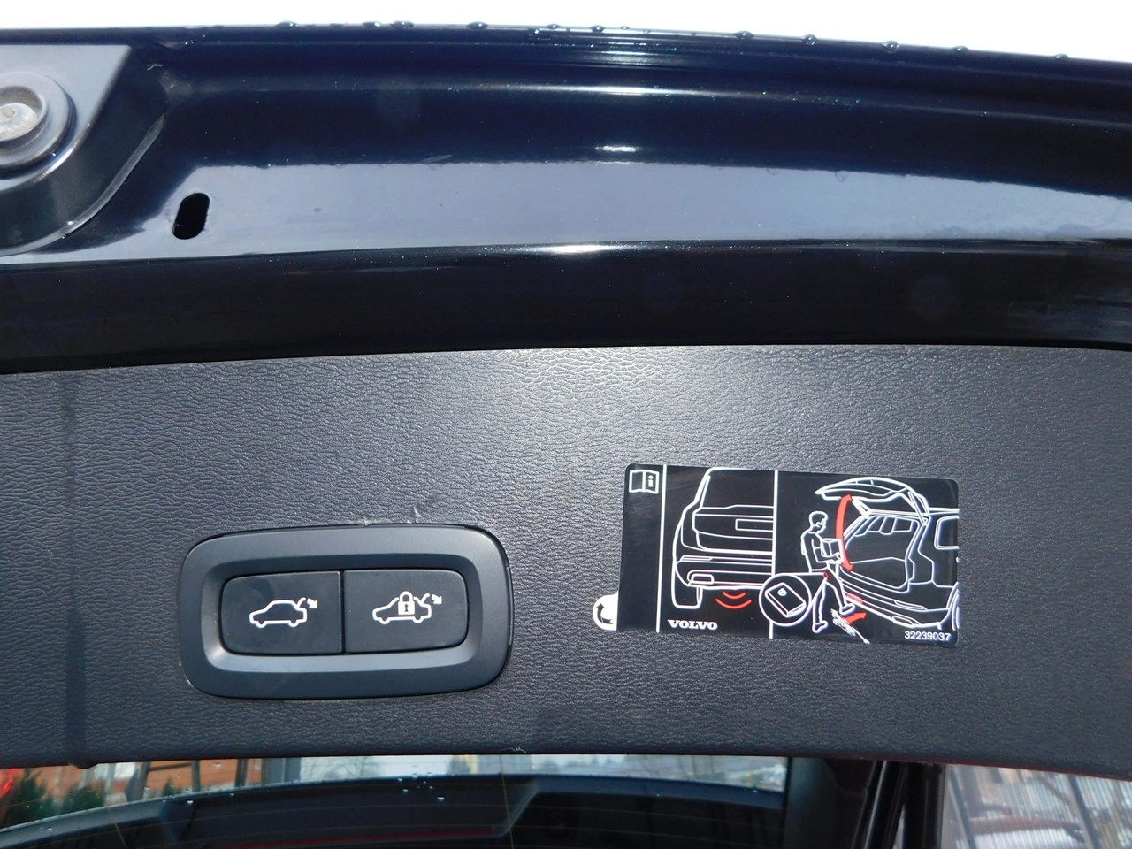 Volvo XC 40 - Zdjęcie 24