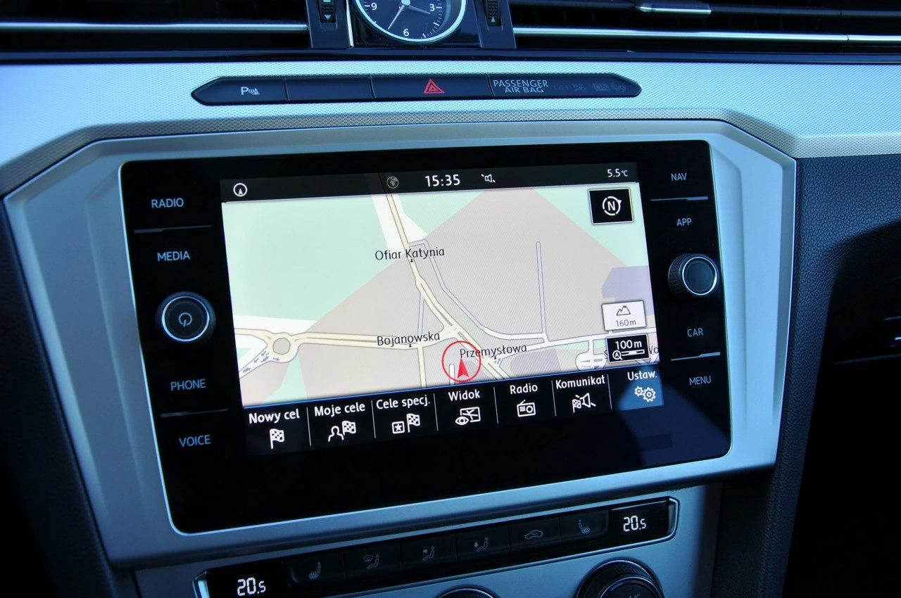 Volkswagen Passat - Zdjęcie 13