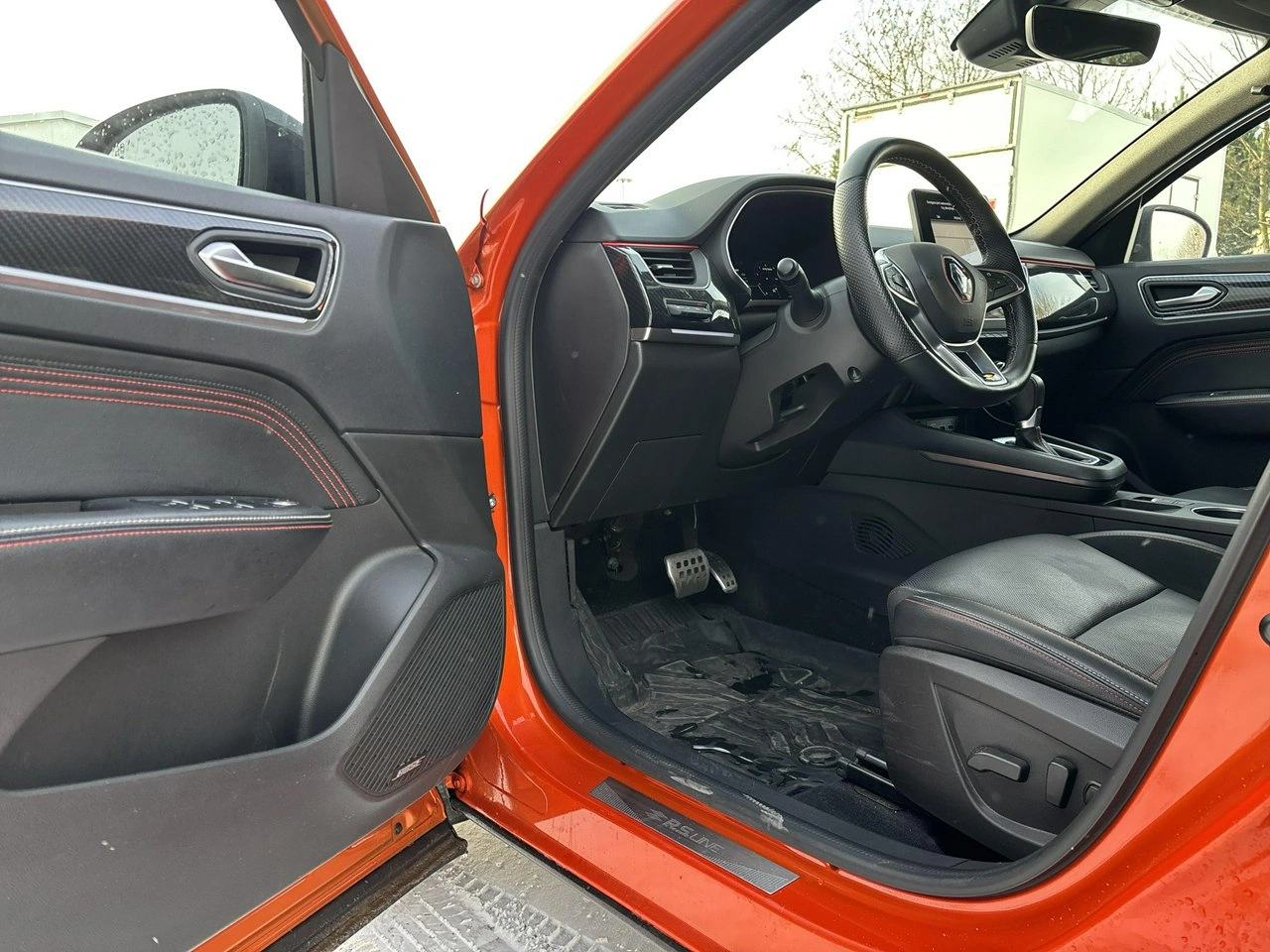 Renault Arkana - Zdjęcie 9