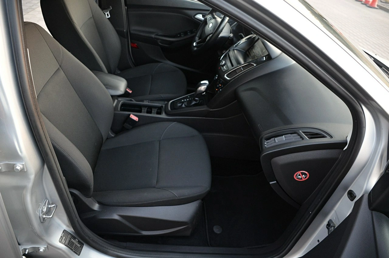 Ford Focus - Zdjęcie 19