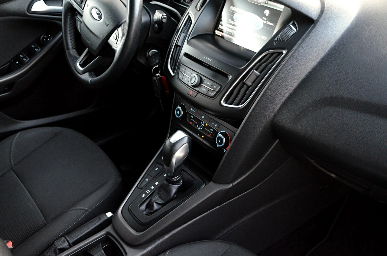 Ford Focus - Zdjęcie 20