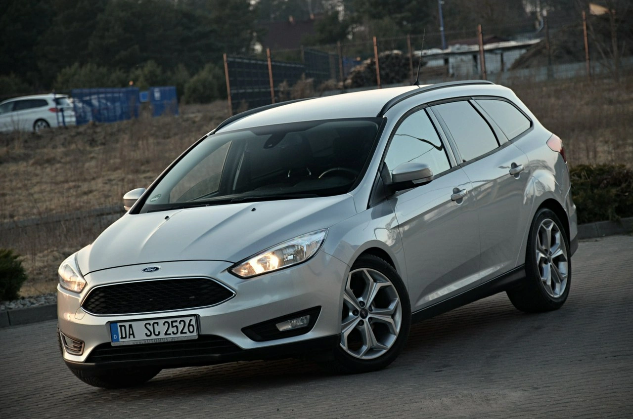 Ford Focus - Zdjęcie 4