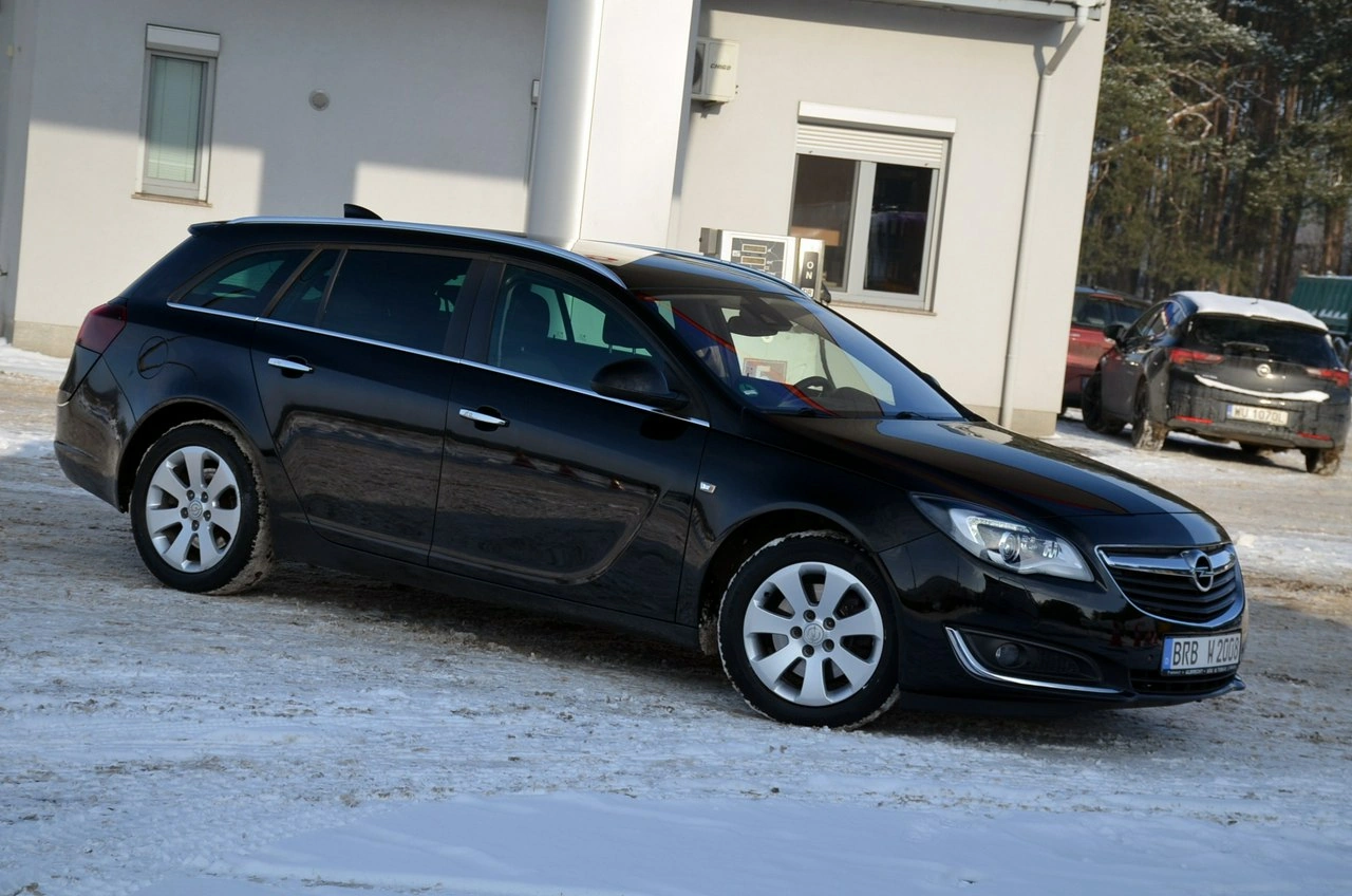 Opel Insignia - Zdjęcie 9