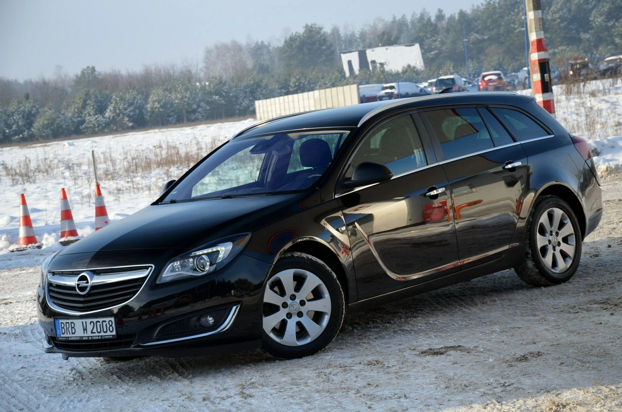 Opel Insignia - Zdjęcie 11